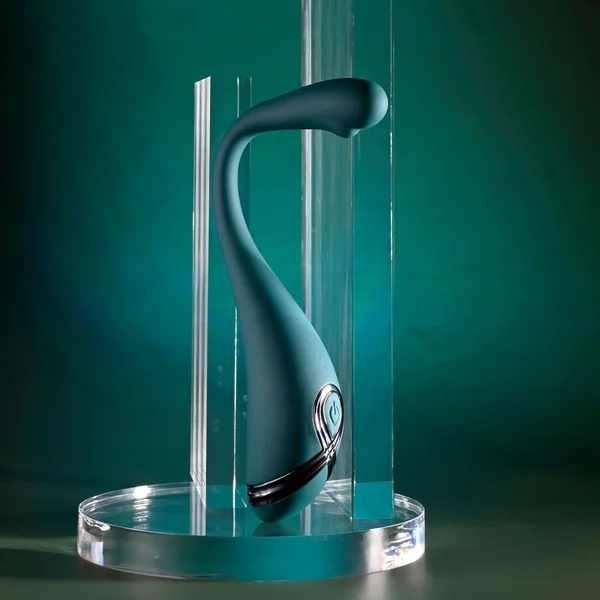 Playboy Pleasure PINPOINT PERFECTION - Green 19.3 cm USB Rechargeable Poseable Vibrator — image 5 of 9