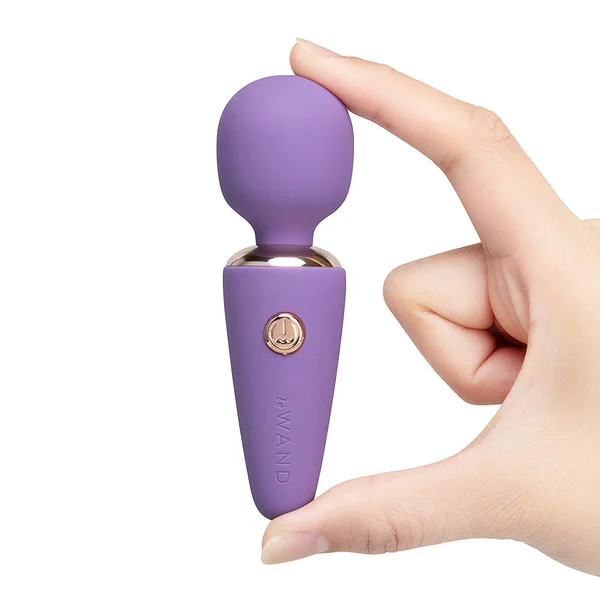 Le Wand Mini Micro Wand Pocket-Size Massager — image 3 of 12