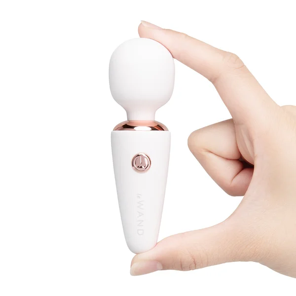 Le Wand Mini Micro Wand Pocket-Size Massager — image 12 of 12