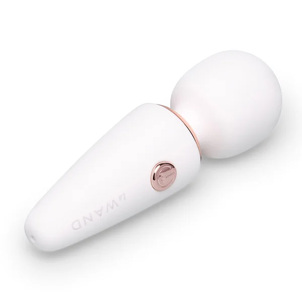 Le Wand Mini Micro Wand Pocket-Size Massager — image 10 of 12
