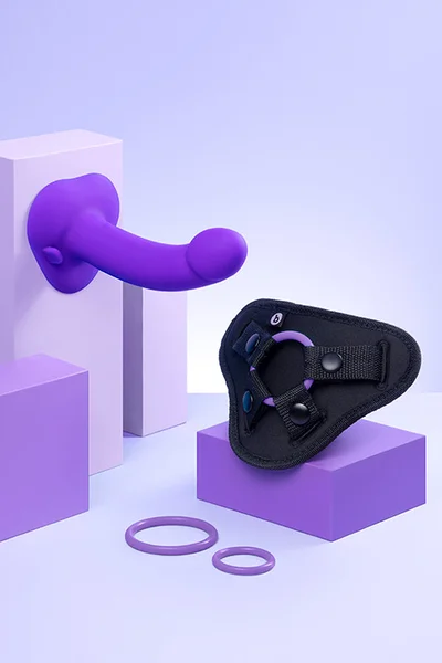 b-Vibe Vibrating Curved Strap-On Kit — image 25 of 25