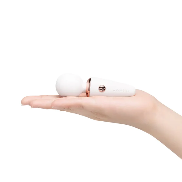 Le Wand Mini Micro Wand White — image 3 of 7