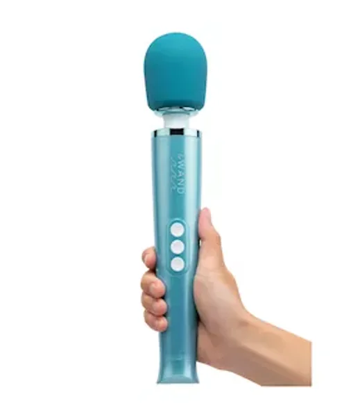 Le Wand Dive Submersible Rechargeable Vibrating Massager — image 4 of 6