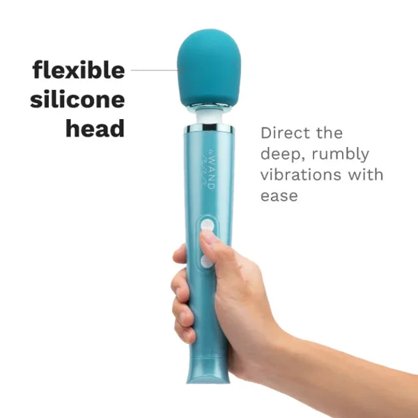 Le Wand Dive Submersible Rechargeable Vibrating Massager — image 13 of 17