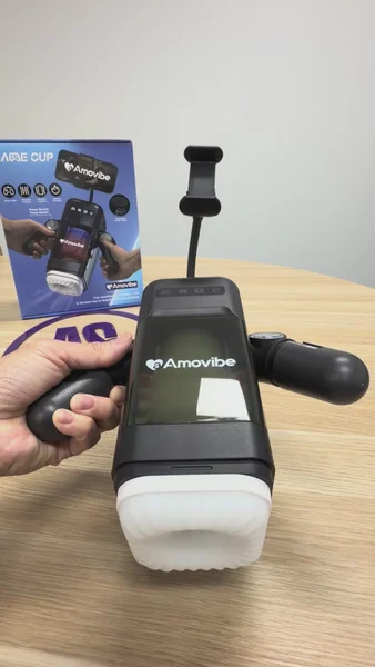 Amovibe Game Cup Auto Thrusting, Vibrating & Warming Masturbator — image 3 of 3
