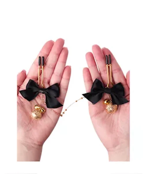 Sexy Temptress Nipple Clamp And Plug Kit — image 4 of 9