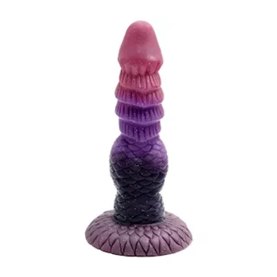 striking lizard fantasy dildo