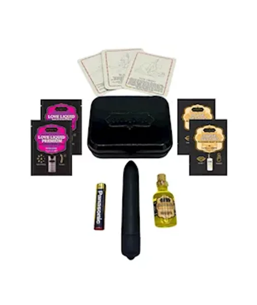 Vanilla Crème Vibrator Weekender Kit — image 3 of 4