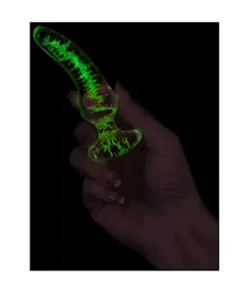 Lucent Glow In The Dark Pepper Glass Wand — image 4 of 5