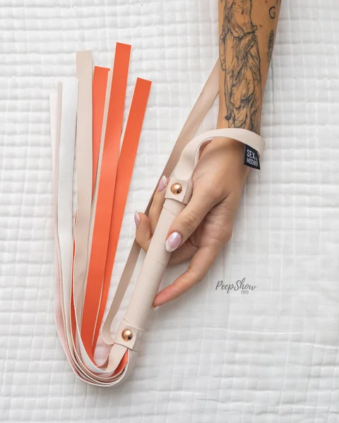 Peaches N Creame Flogger — image 10 of 16