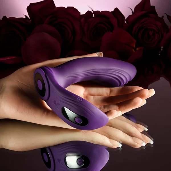 Playboy Pleasure - Mix and Match Couples Vibe — image 4 of 5