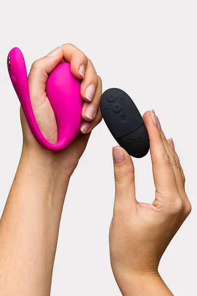 We-Vibe Jive 2 App & Remote Controlled 4.1" Wearable Egg Vibrator — image 10 of 18