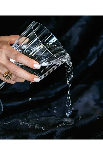 Splash Blanket The OG Waterproof Blanket | Small — image 3 of 15