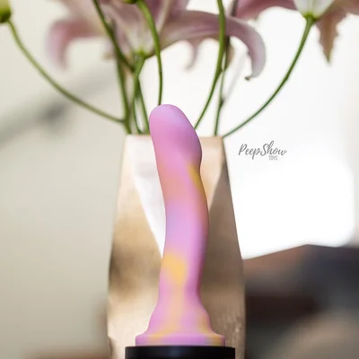 avant suns out silicone dildo