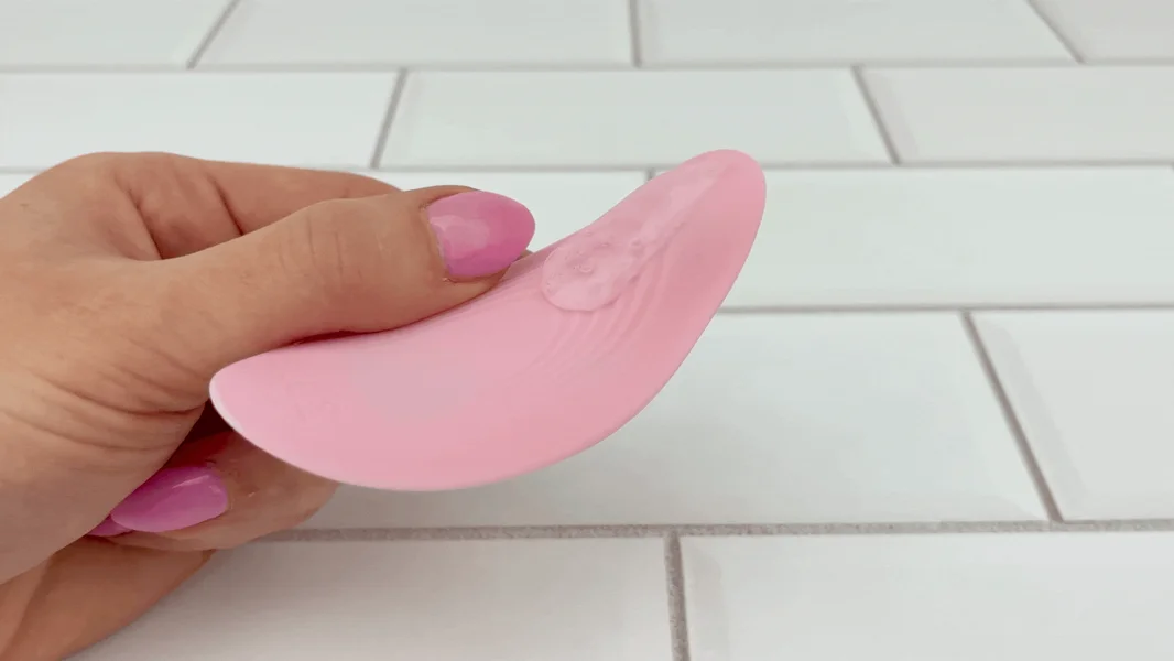 Secret Tease Wearable Vibe — image 8 of 10