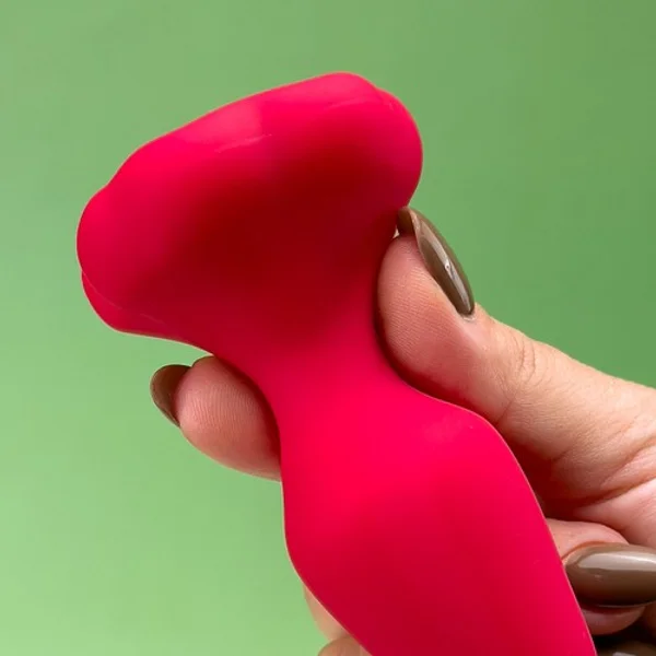 Cheeky sensations — image 6 of 7
