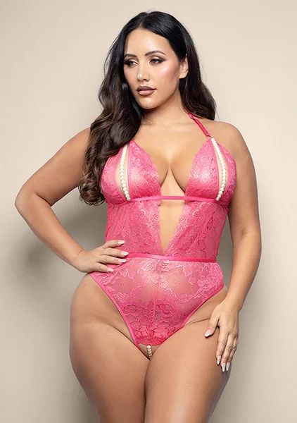 Crotchless Pearl Teddy - Queen Size — image 4 of 6