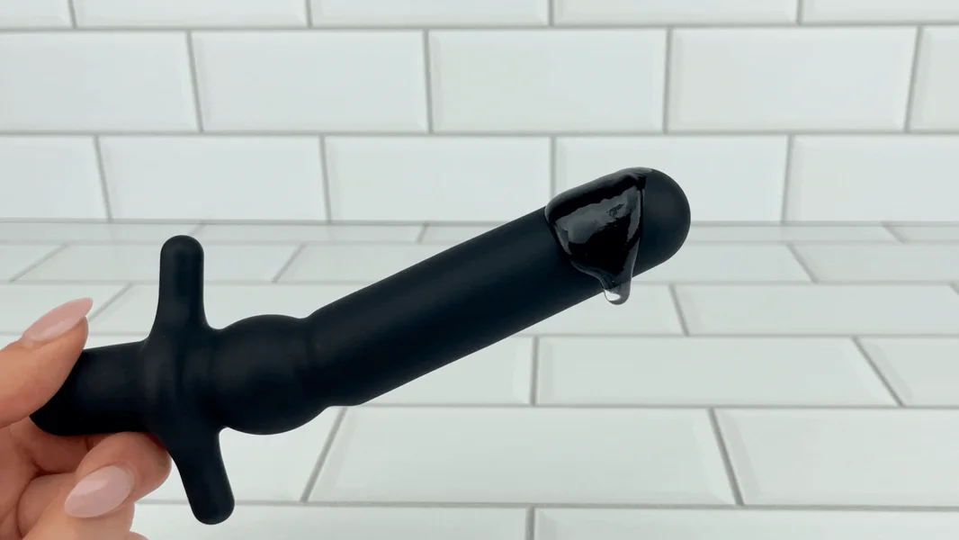 7 Function Silicone Vibrating Anal Toy — image 6 of 9