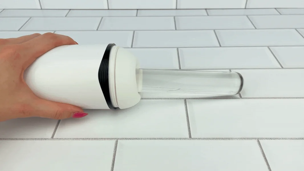 The Jax Male Masturbator – Sucks, Vibes & Moans for the Fastest Finish of Your Life! — image 2 of 12