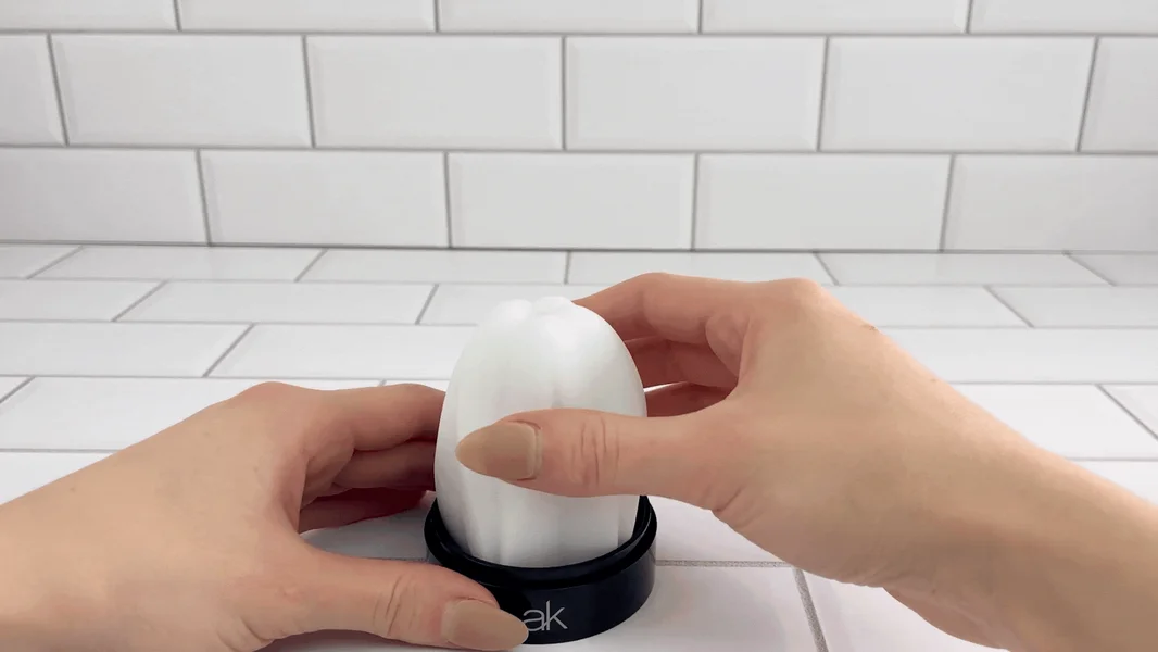 Cherry Blossom Masturbator Egg — image 11 of 12