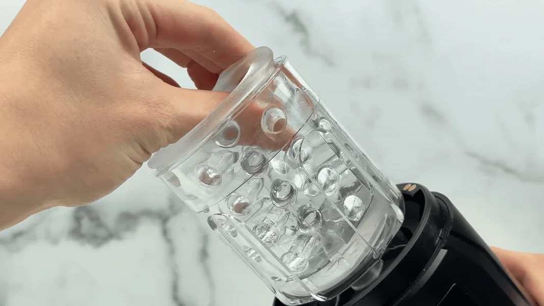 Buzzer Beater - Waterproof Thrusting and Rotating Male Masturbator — image 6 of 12