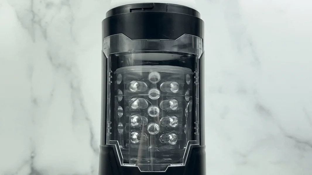 Buzzer Beater - Waterproof Thrusting and Rotating Male Masturbator — image 2 of 12