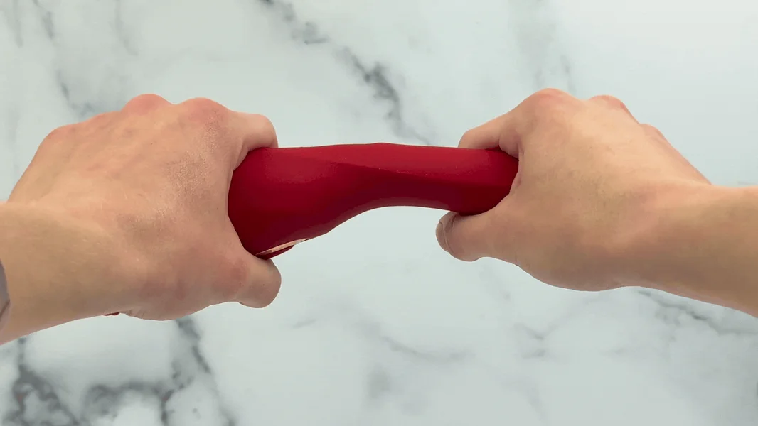 French Kiss Duo - Dual-End G-Spot & Licking and Kissing Vibrator — image 6 of 8