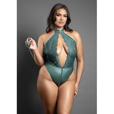 keyhole halter teddy and leash queen size