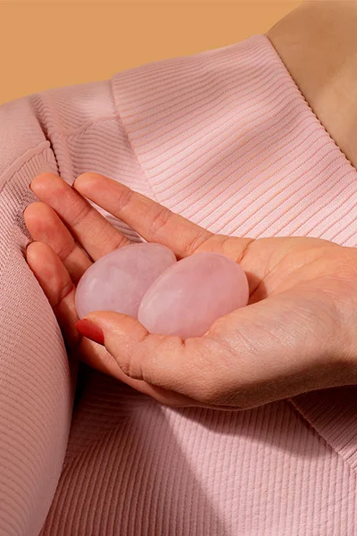 Le Wand Crystal Yoni Eggs With Silicone Retrieval Cord — image 3 of 6
