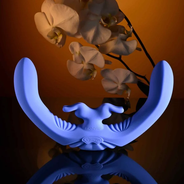 Evolved Novelties Lovebirds — image 15 of 25