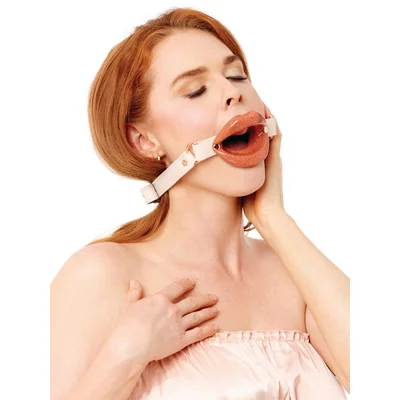 sportsheets peaches n creame silicone lips pink