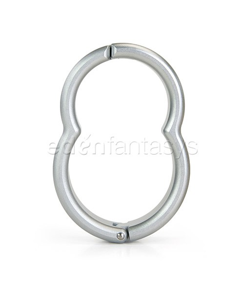 Super 8 ring