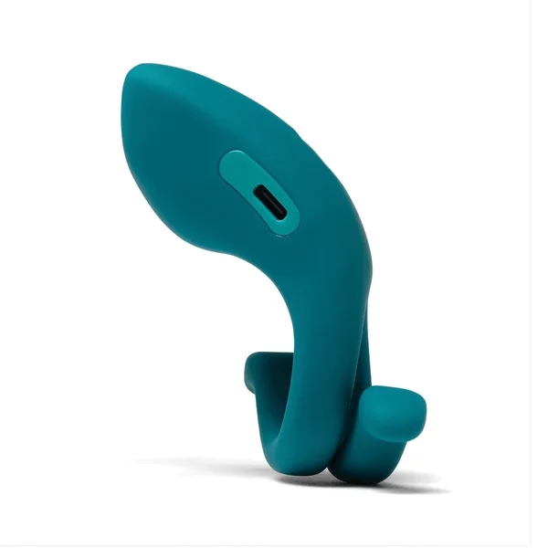 Dame Hug Vibrating Couples Ring — image 22 of 25