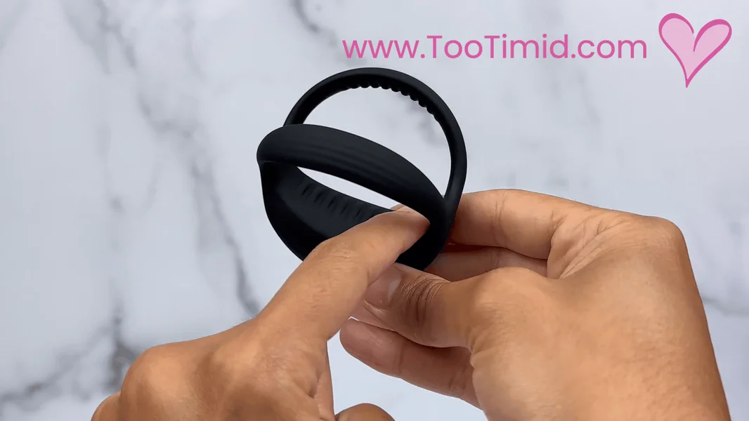 ADMIRE Dual Silicone Vibrating C-Ring with Remote — image 10 of 12