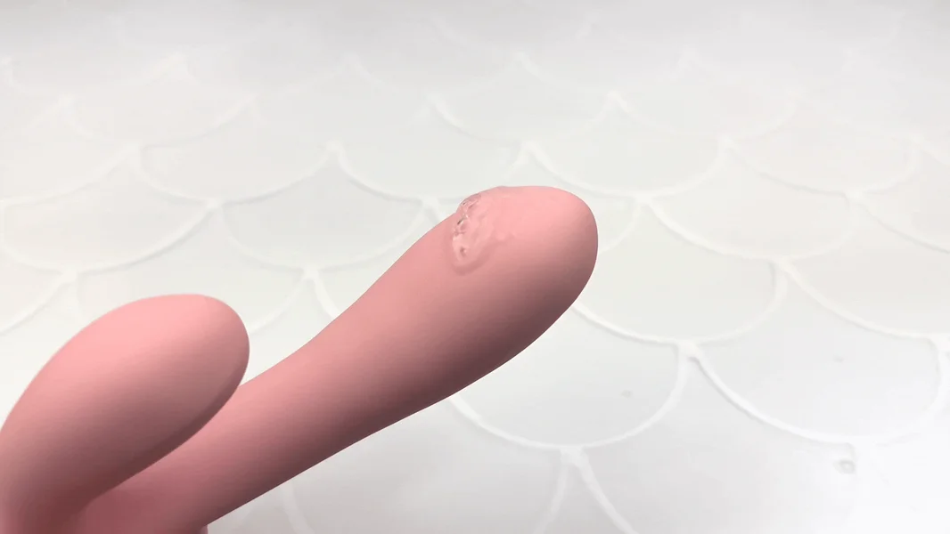 G-Spot Rechargeable Silicone Rabbit Vibe - Powerful Dual Stimulation! — image 6 of 12