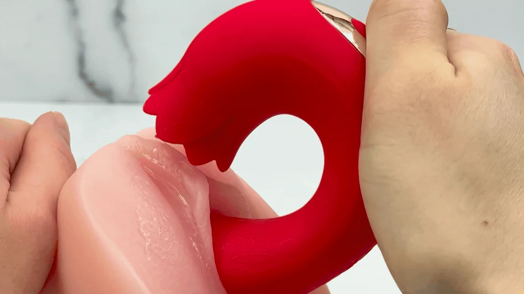 Twirling Tongue Tease - Silicone Rotating G-Spot Vibe & Clit Licking Rose — image 11 of 13