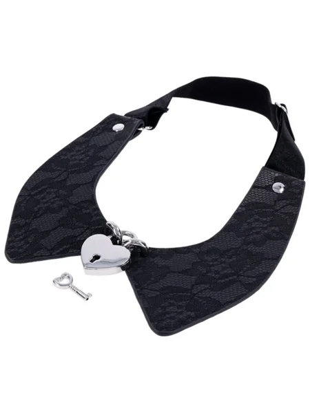 Heartbound Lace Day Collar — image 8 of 12