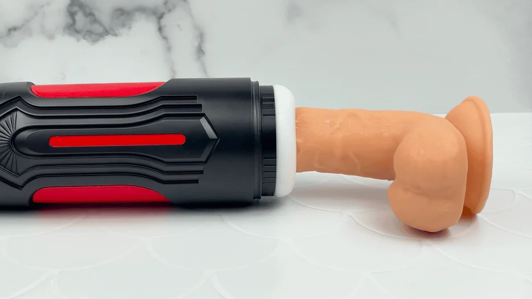 Robo Blow - Sucking and Vibrating Male Masturbator — image 4 of 9
