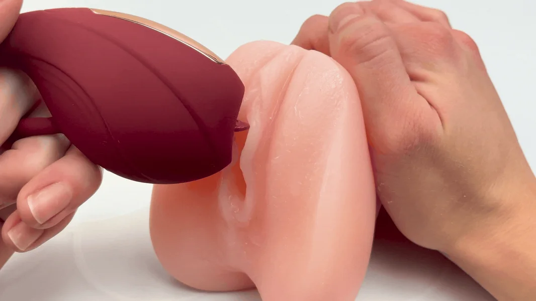 Silicone Lil' Lapper Mini Clit Licker - Perfect for Nipple Play Too! — image 4 of 12