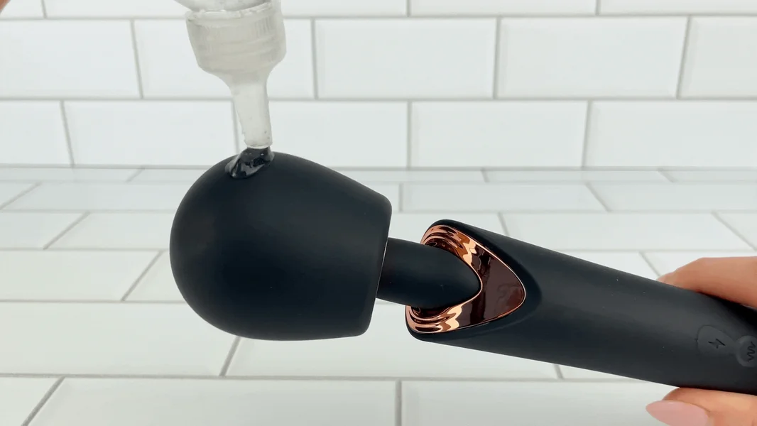 Super Powerful Rumbly Silicone Luxury Wand - Take Foreplay to the Next Level! — image 2 of 9
