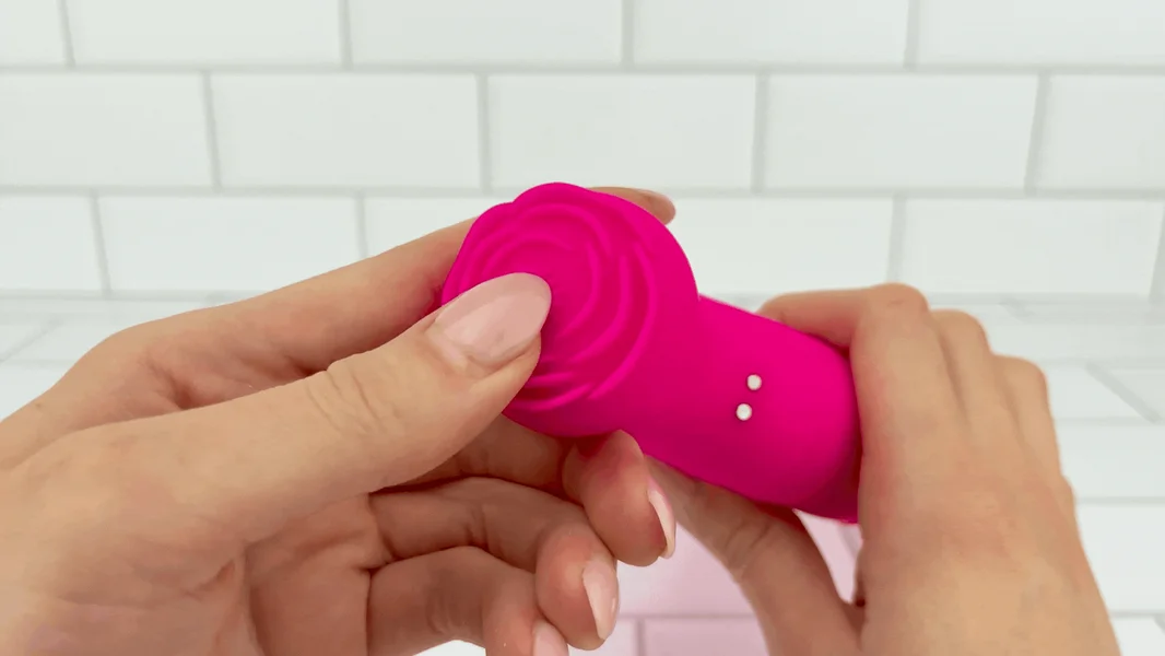 Bendy Silicone Double Dildo Vibrator with Clit Teaser - Fulfill DP Fantasies or Buzz Your Clit with the Vibrating Handle! — image 8 of 11