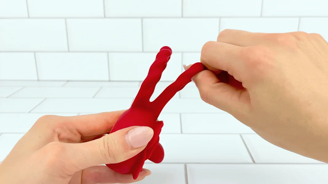 Twirling Tongue Flower Silicone C-Ring - Give Her Oral During Sex While Staying Rock Hard! — image 8 of 11