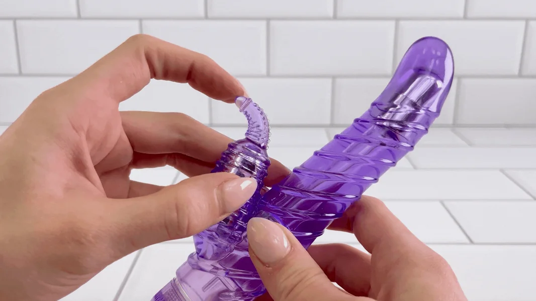 Ringed Bath-Time Dual-Action Vibe - Have Better Orgasms In The Shower! — image 5 of 11