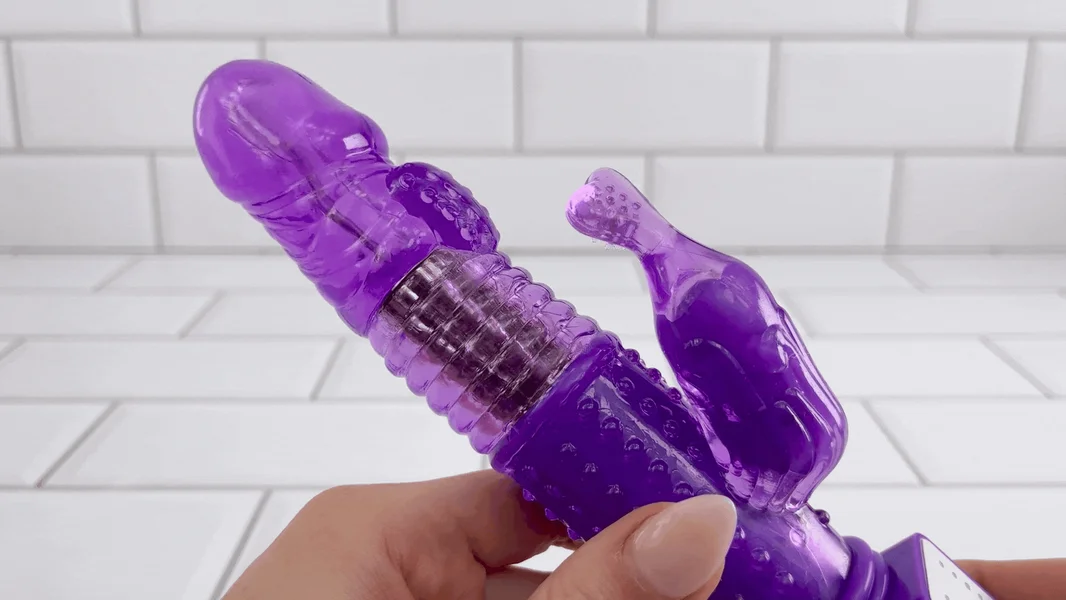 Ribbed Rotating Rabbit Vibe — image 2 of 18