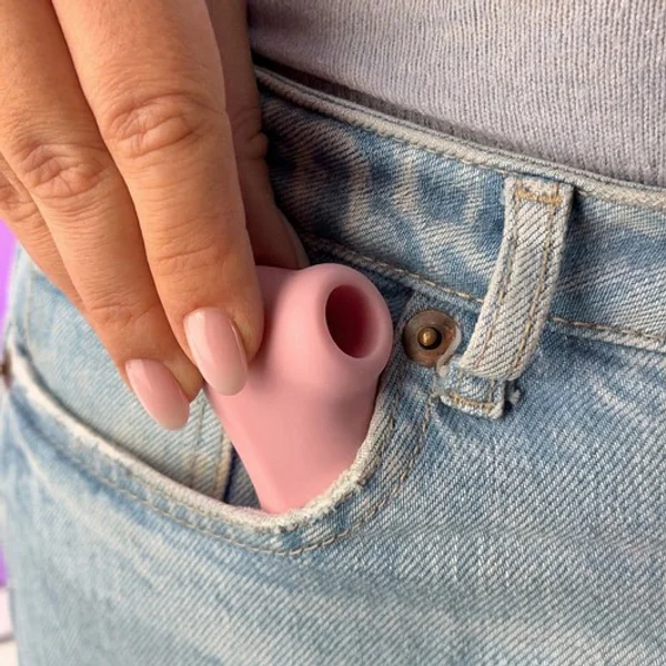 Mini suction delight — image 2 of 4