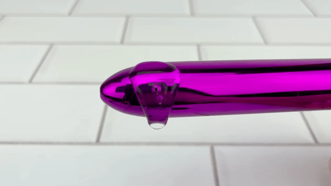 Lucky Silver - Sleek Pinpoint Vibrator — image 6 of 8
