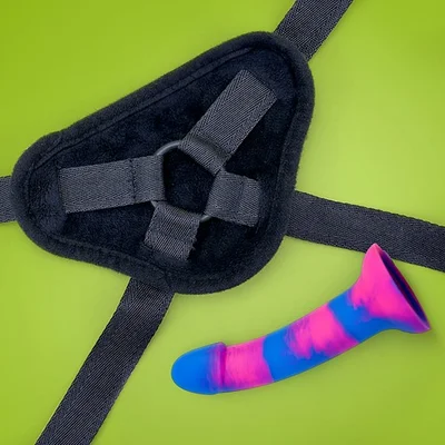 soft touch harness and 6 34 silicone dildo set
