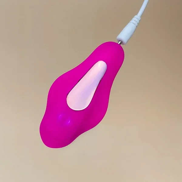 Connection uno — image 6 of 6