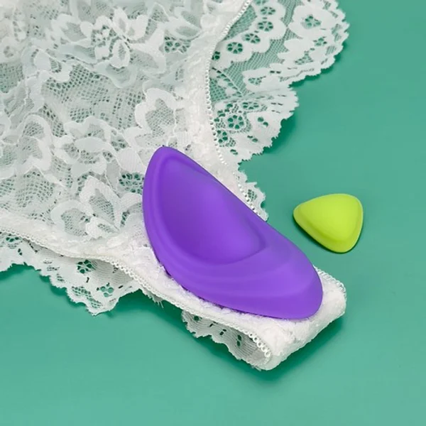 Bright play — image 7 of 9