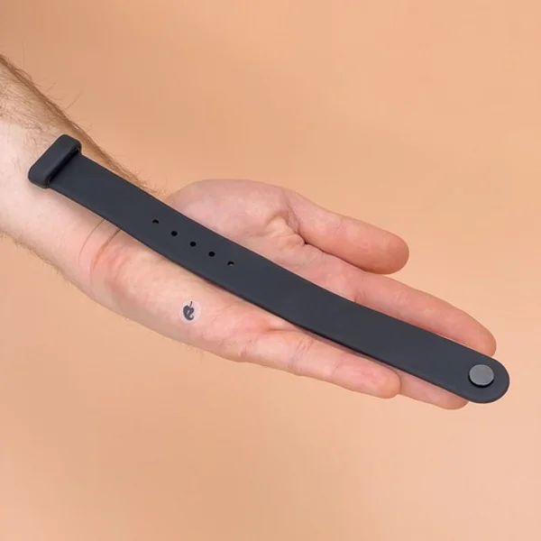 Adjustable band — image 3 of 5